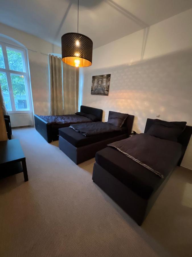Apartment Fuer Familien, Freunde Oder Groessere Gruppen Bis Zu 8 Personen In Der Naehe Des Berliner Hauptbahnhofs Extérieur photo